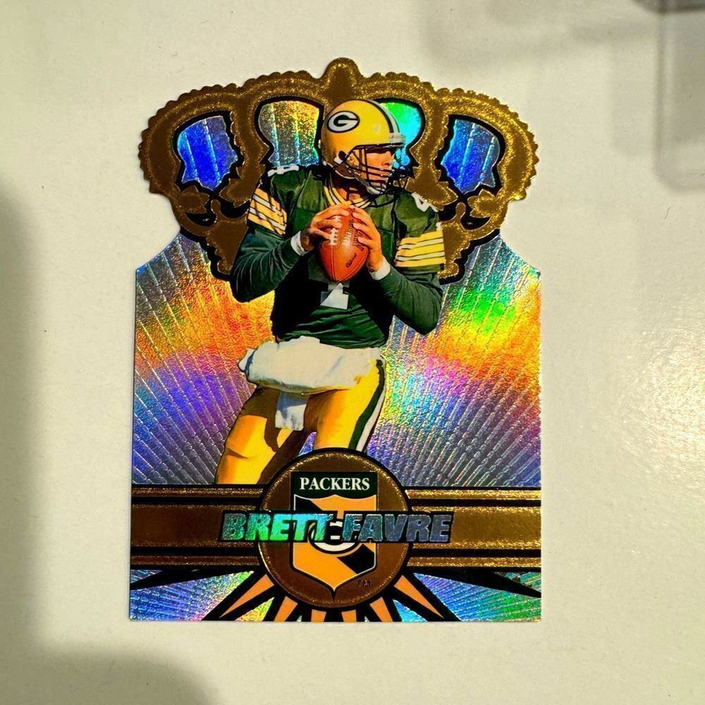 Brett Favre pacific crown royale 1997 mint condition #12